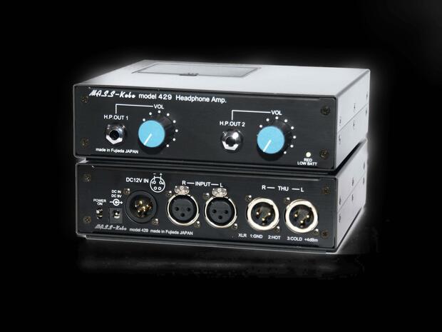 ＤＣ、電池駆動業務用２出力ヘッドフォンアンプ model ４２９